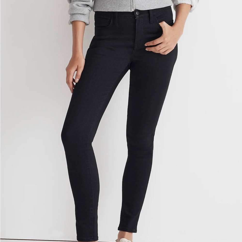 Madewell size 26 Roadtripper jeans